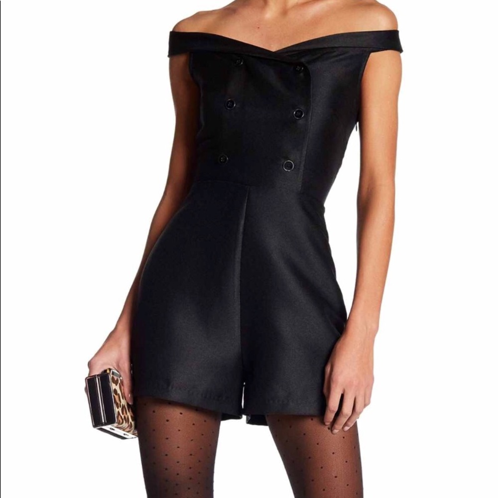 NWT After Market off the shoulder romper - black